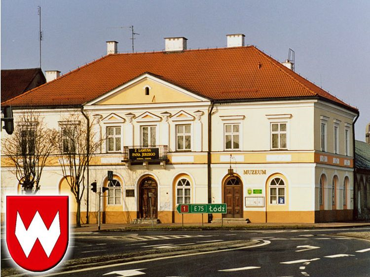 Muzeum im. J. Dunin-Borkowskiego w Krośniewicach Plac Wolności 1 99-340 Krośniewice tel. 24 252 33 47 fax. 24 252 44 96 e-mail: muzeumkrosniewice@wp.pl www.muzeumkrosniewice.pl MUZEUM CZYNNE wtorek piątek: 9.