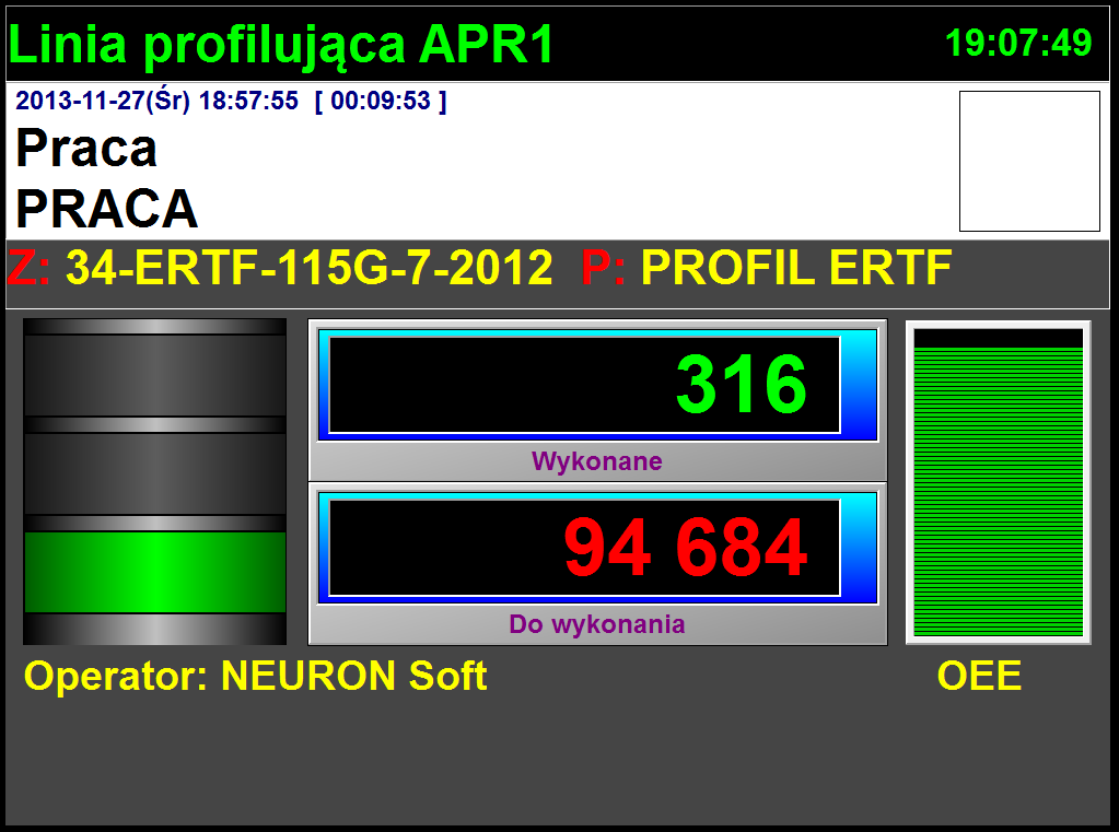 U dołu ekranu znajduje się panel kontrolno sterujący który wyświetla: Numer ID programu i minimalny numer ID systemu Golem jaki jest wymagany dla współpracy z programem, numer grupy (G:x) i ilość