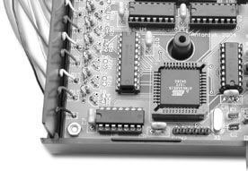 Analizator stanów P logicznych R O J E do K T PCY Prosty analizator stanów logicznych do PC Simple Logic Analyzer (SLA) AVT-389 Analizator logiczny jest dla projektantów układów cyfrowych podstawowym