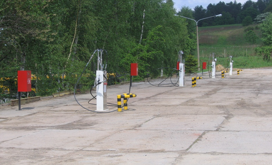 Ogólna charakterystyka pojazdów MPK w Wałbrzychu tankujących na stacji CNG o wydajności 1200nm3/h w Wałbrzychu Tankowanie autobusu na stanowisku wolnego