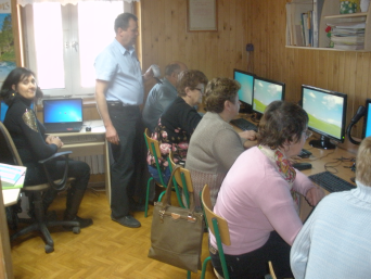 W czwartek 13 lutego w siedzibie GOKPTiS BystraSidzina rozpoczęły się warsztaty podstaw obsługi komputera dla osób dorosłych.