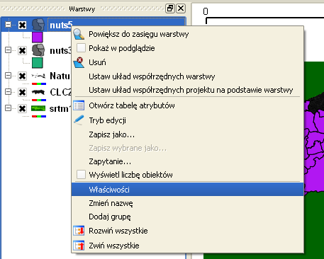 Aby zmienić kolejność wyświetlanych warstw należy zaznaczyć daną warstwę w oknie legendy i za pomocą myszki przeciągnąć na wybrane przez nas miejsce na liście warstw.