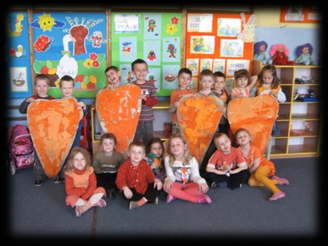 DZIEŃ MARCHEWKI W tym dniu dzieci przyszły do przedszkola w pomarańczowych ubraniach.