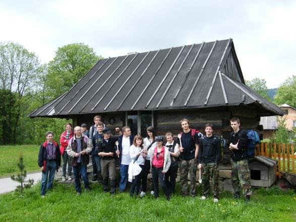 Drugiego dnia na trasie rajdu znalazły się drewniana cerkiew w Kotani, drewniana cerkiew pw. św. Michała Archanioła w Świątkowej Małej oraz drewniana cerkiew pw. św. Michała Archanioła w Świątkowej Wielkiej.