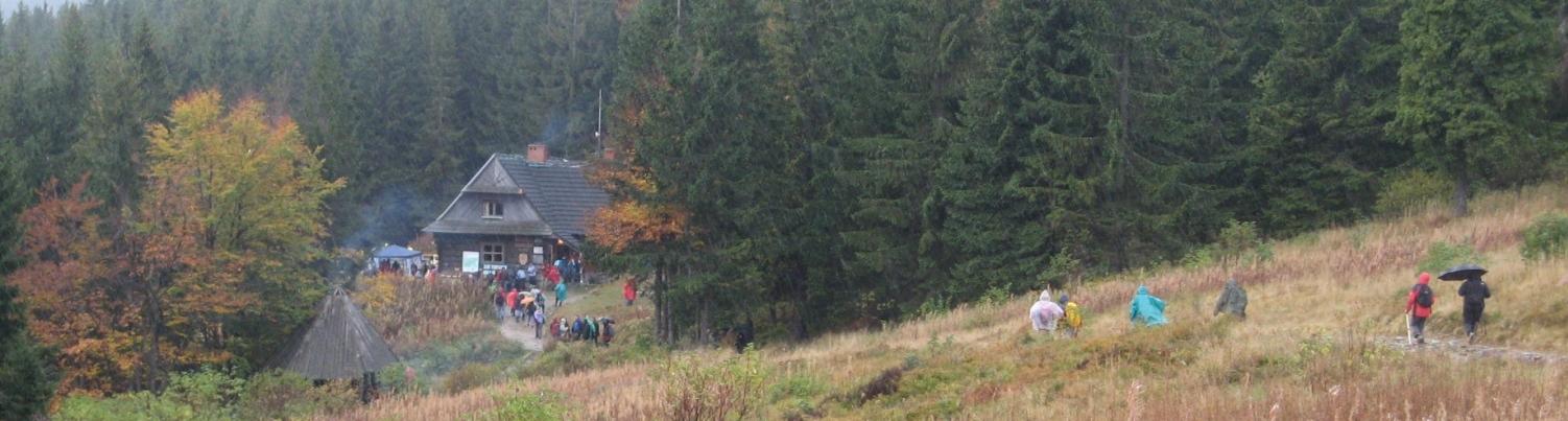 Wśród uczestników zlotu obecni byli także członkowie Zarządu Oddziału Krakowskiego PTTK, z prezesem zarządu kol.