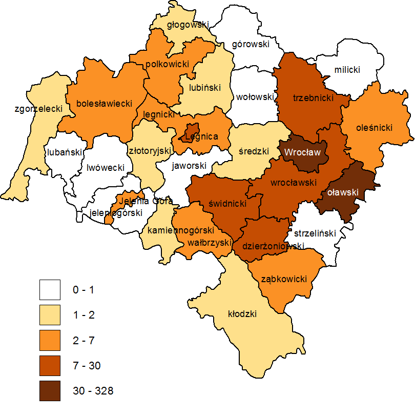 W przypadku ogłoszeń oferujących zatrudnienie na terenie Dolnego Śląska, najwięcej ofert skierowanych jest do mieszkańców Wrocławia (328) oraz powiatu oławskiego (95 ofert).