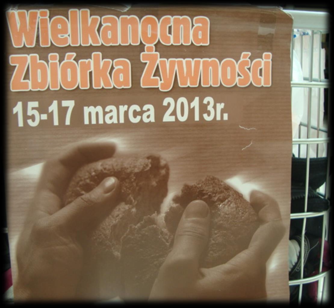 Zbiórka żywności w Tesco 14-15.03 dziesięciu wolontariuszy pod opieką p.heleny Zamkowskiej i p.