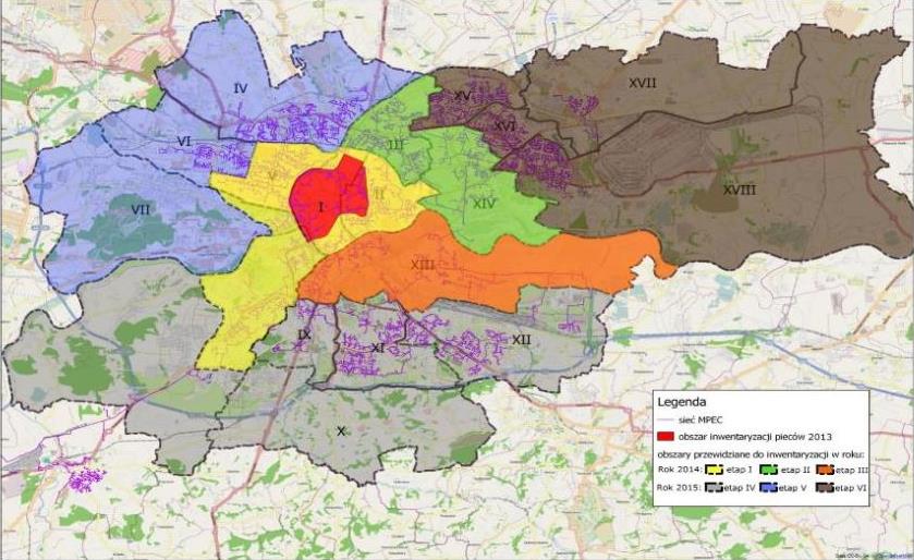 paliwem stałym (za pomocą pieców i indywidualnych systemów CO) w Krakowie wynosiła 23,5 tys. co stanowiło niespełna 8% mieszkań. W powiatach krakowskim i wielickim było łącznie 56,5 tys.