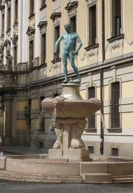 The Fencer Szermierz The statue of the Fencer.