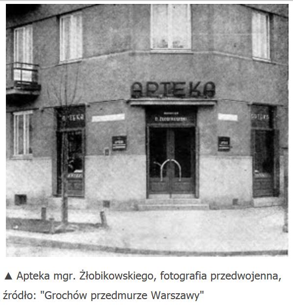 Od ponad 70 lat, na rogu placu Szembeka i ulicy Grochowskiej, w kamienicy pod numerem 128, mieści się apteka. Zdjęcie z lutego 2011 r. Założona w 1937 r.