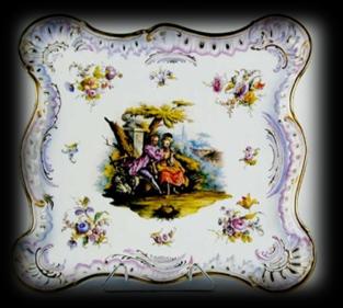 Historia porcelany Europa Wieści o chińskiej porcelanie do Europy przywiózł Marco Polo w 1298 roku.