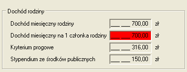 Jeżeli uczeń pobiera inne stypendia ze środków publicznych należy, taką sytuację odnotować w danych. W tym celu zaznaczamy pozycję: oraz wpisujemy kwotę tego stypendium.