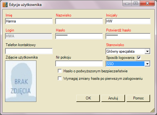 3. Wskazać użytkownika i z menu kontekstowego wybrać Powiąż użytkownika z kontem LDAP. Powiązać użytkownika poprzez naciśnięcie przycisku Powiąż z serwerem. 4.