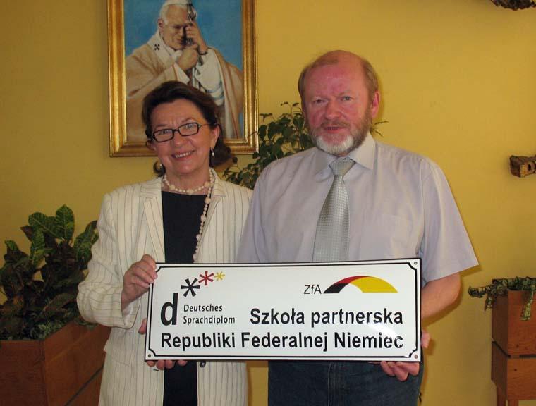 9 VIII LO jest Szkołą Partnerską Republiki Federalnej Niemiec.