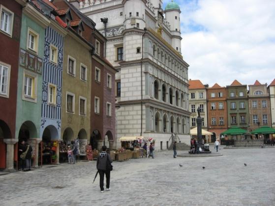 Studium uwarunkowań i kierunków zagospodarowania przestrzennego miasta Poznania prezentacja nieuwzględnionych przez Prezydenta uwag złożonych do projektu studium wyłożonego do publicznego wglądu