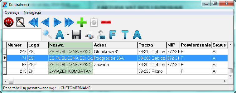 Przy wprowadzaniu nowej faktury numer i daty (zmiana daty jest dostępna jedynie dla osoby posiadającej prawa administratora) wypełniają się automatycznie.