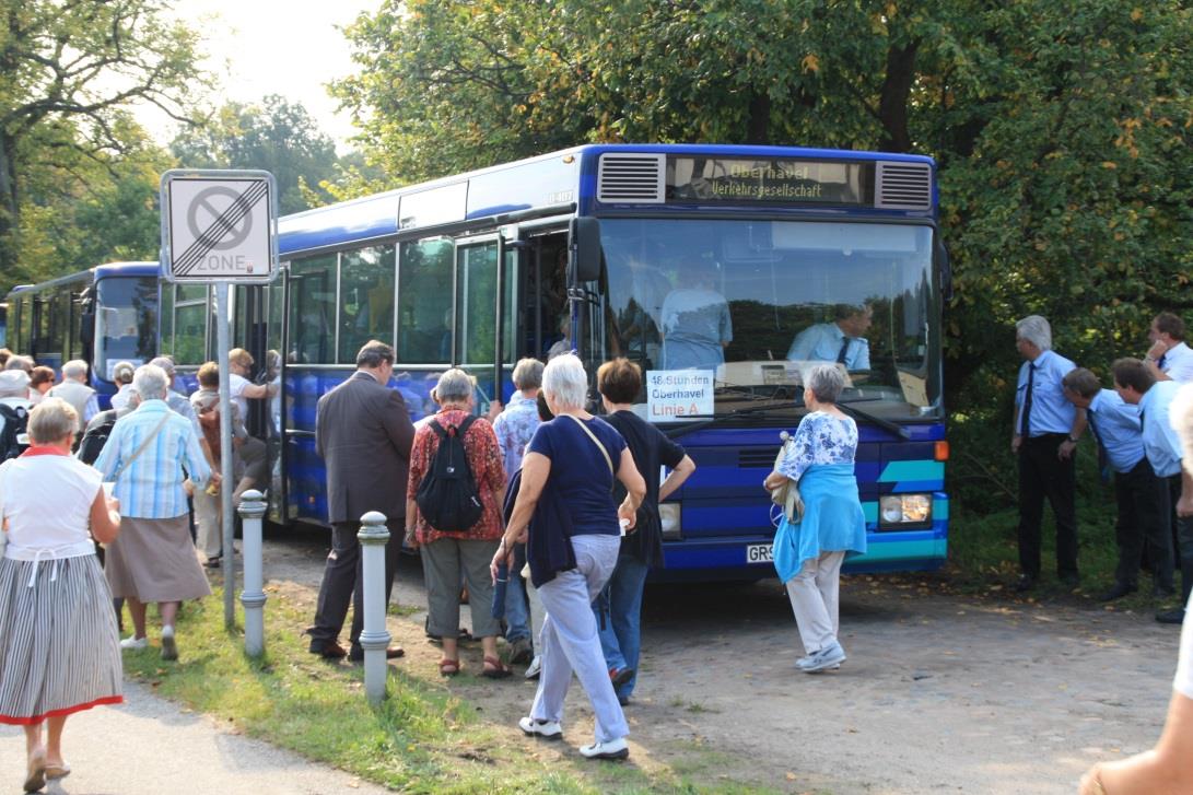 Zadania operatora autobusu gwarancja dostępności autobusów rozkład jazdy i planowanie kursów koordynacja autobusów podczas wydarzeń weekendowych