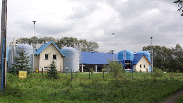 Ekologia W 2011 zakończono realizację VI etapu budowy kanalizacji sanitarnej w Spytkowicach. Kosztowało to - 1 236 408 zł. Z PROW udało się gminie jednak pozyskać aż 728 930 zł.