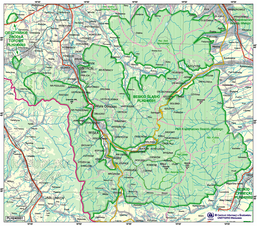 Obszar częściw znajduję się również na terenie Leśneg Kmpleksu Prmcyjneg Lasy Beskidu Śląskieg (50 052,1 ha) w masywie Beskidu Śląskieg, z niewielkimi fragmentami w brębie Pgórza Śląskieg i w Ktlinie