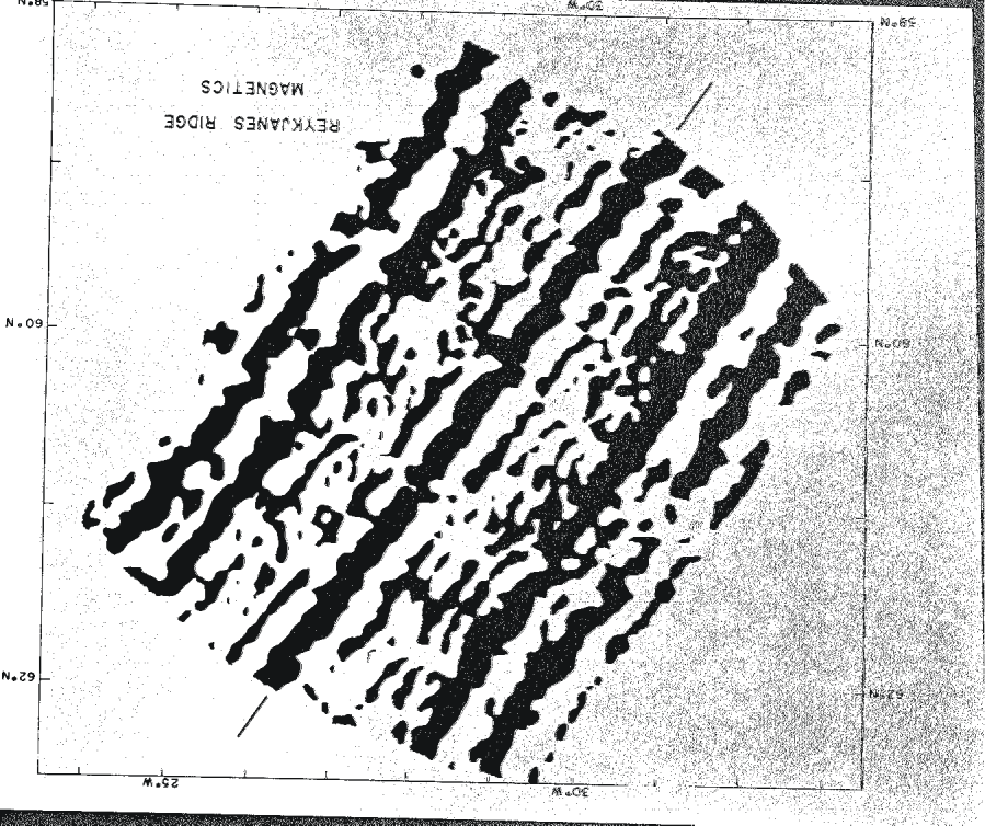 oś ryftu Liniowe anomalie magnetyczne dna oceanicznego grzbiet śródatlantycki