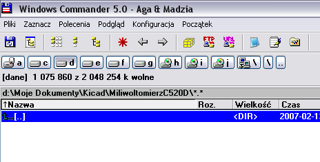 Na rys.1 widzimy bohatera naszego kursu schemat miliwoltomierza wykonanego na układzie C520D (AD2020), w podstawowej konfiguracji.