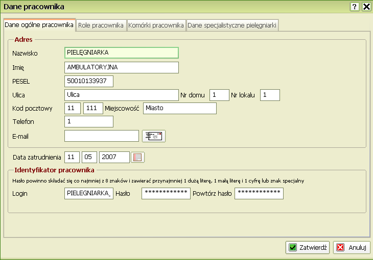 Edycja danych pracownika Z menu głównego wybierz Funkcje kierownika medycznego -> Personel Otworzy się panel Pracownicy ZOZ udostępniający funkcje zarządzania pracownikami: Zaznacz pracownika na