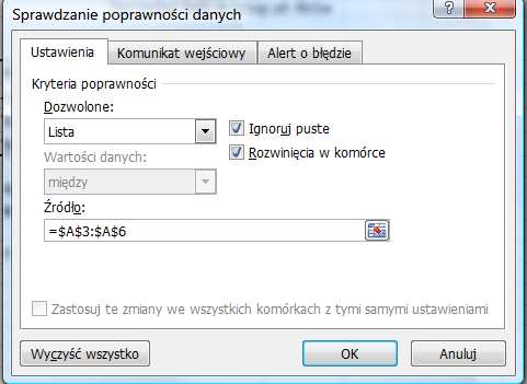 W tym celu, po kliknięciu w komórkę B11 należy z zakładki Dane grupy Narzędzia danych wybrać Poprawność danych i w oknie Sprawdzanie poprawności danych w polu Dozwolone wybrać Lista, a w polu Źródło