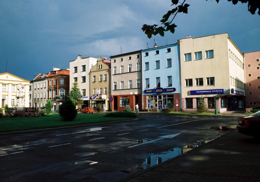 W kategorii obiekt użyteczności publicznej o zwycięstwo walczy oleski Rynek, który w