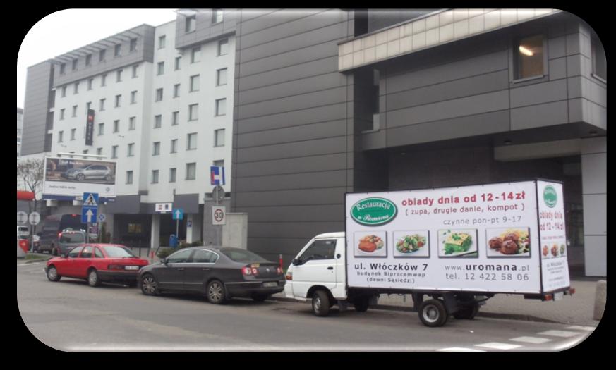 Samochód reklamowy Powierzchnia: Katowice ul. Kościuszki 19 m 2 = 2 x ( 400 x 200 ) + 150 x 200 cm Samochody reklamowe Główną zaletą nośnika jest mobilność oraz duża powierzchnia reklamowa.