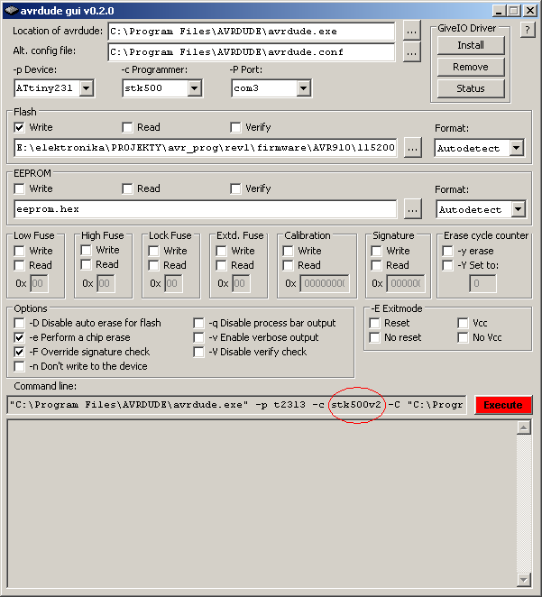 10.3 AVRDUDE AVRDUDE GUI Program AVRDUDE może współpracować zarówno z firmware STK500 jak i AVR910.