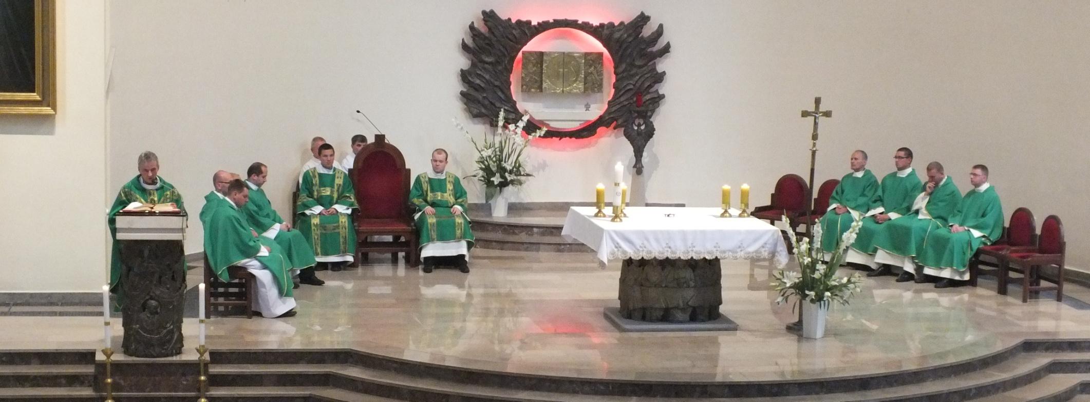 ( ) Jesteśmy zapraszani, by odnawiać swe osobiste spotkanie z Jezusem ( ) Inauguracja roku pracy - kolejna okazja, by w obliczu wyzwań związanych z powrotem do zawodowych i przeróżnych rodzinnych