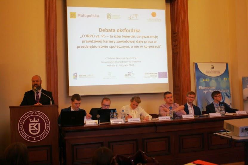 Program V Tygodnia ES Regionalny Ośrodek Polityki Społecznej w Krakowie Debata oksfordzka pn. CORPO vs.