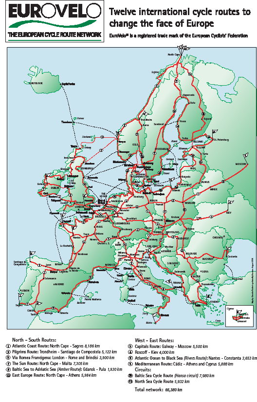 Przez Polskę przebiegają europejskie szlaki rowerowe, np.