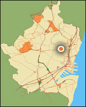 3. Morska 19 Nr działki: 953/357, 945/353, 954/357 Powierzchnia łączna: 1863 m 2 Opis: Nieruchomość położona jest w pobliżu dworca PKP i SKM Gdynia Główna, w pobliżu ciągów komunikacyjnych ul.