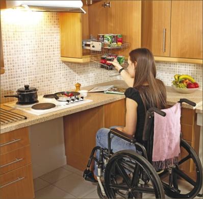 Inteligentny pojazd w domu osoby niepełnosprawnej Koncepcja inteligentnego, przyjaznego pacjentowi domu (IPPD) to stworzenie urządzeń oraz środowiska przyjaznego pacjentowi w jego mieszkaniu/domu, w
