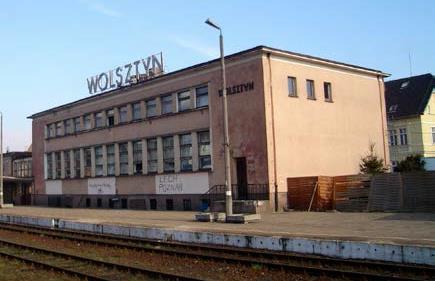 WIELKOPOLSKA W LICZBACH KOMERCJALIZACJA SPRZEDAŻ Oddział Poznań (wielkopolskie, lubuskie, zachodniopomorskie) W WIELKOPOLSCE: 360 NOWYCH UMÓW W 2013 O WARTOŚCI ROCZNEJ 3 mln zł WARTOŚĆ SPRZEDANYCH