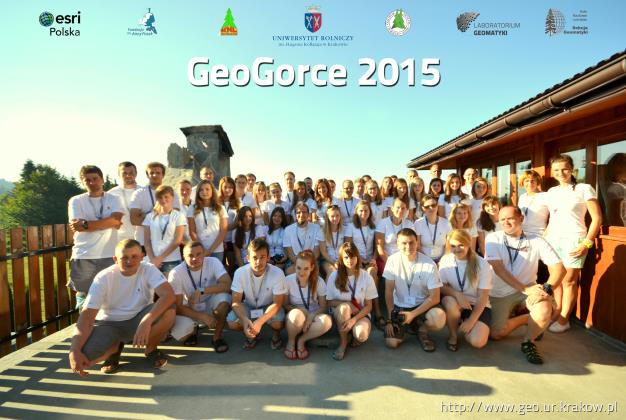 O Szkole Geoinformacji Letnia Szkoła Geoinformacji "GeoGorce" organizowana jest przez Laboratorium Geomatyki IZZL WL Uniwersytetu Rolniczego w Krakowie przy wsparciu firmy Esri Polska oraz Fundacji