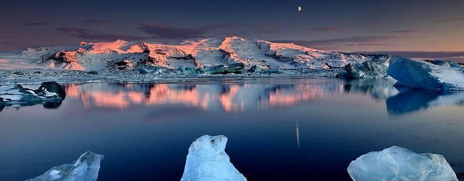 Spitsbergen Kraina lodu i słońca to największa spośród wszystkich wysp