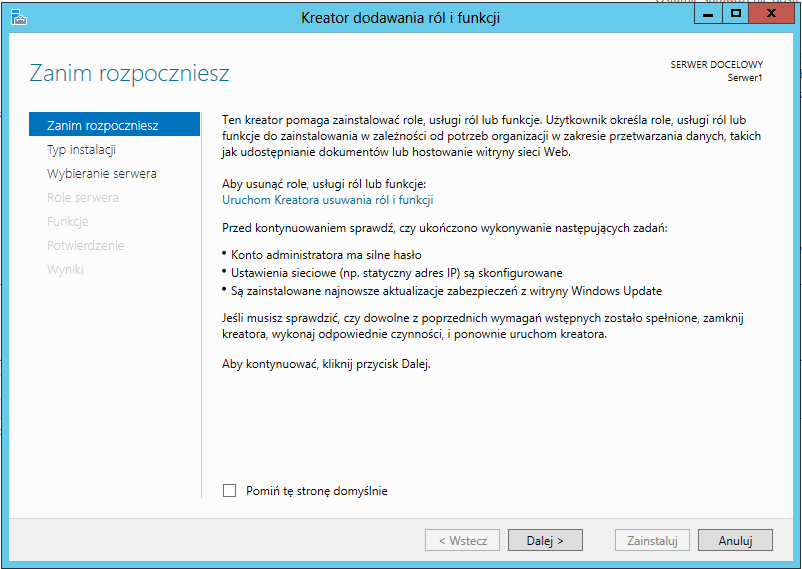 pól w nim wyświetlanych, a menu Pomoc umożliwia przywołanie pliku pomocy dotyczącego menedżera serwera czy też przejrzenia zasobów Windows Server Marketplace (z założenia powinny się tam znajdować