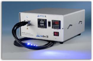 Systemy UV Lampy punktowe BlueWave 200 z regulacją natężenia Lampa punktowa BlueWave 200 oferuje najwyższą intensywność i najbardziej przyjazny dla użytkownika system UV.