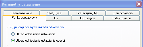 16. Ustaw typ własności na Własność powierzchniowa. 17. Kliknij dolną ścianę części (ściana zawierająca szyk otworów). 18. Kliknij przycisk Dalej. 19. W polu Warunek końca ustaw Typ na Na głębokość.