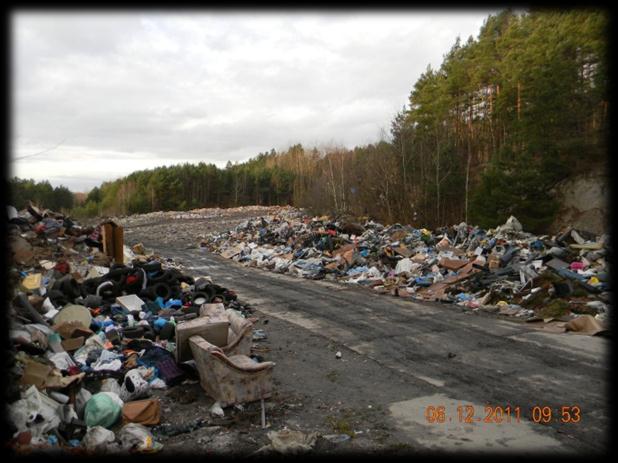 SKŁADOWISKO ODPADÓW W ŁĘKNICY Zaprzestanie przyjmowania odpadów nastąpiło z końcem 2011 r. Zamknięcie składowiska nastąpiło dnia 01.01.2012 r.