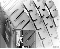 144 Pielęgnacja samochodu Symbol prędkości: Q = do 160 km/h S = do 180 km/h T = do 190 km/h H = do 210 km/h V = do 240 km/h W = do 270 km/h Ciśnienie w oponach Ciśnienie powietrza w oponach należy