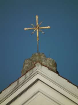Krzyż na Kościele Św.