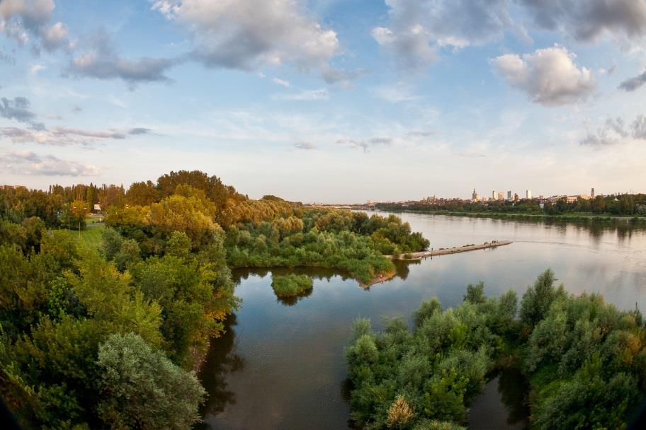 Dobre praktyki: bioróżnorodność Warszawy 40% Warszawy stanowią obszary zieleni Sieć Natura 2000 Dolina Środkowej Wisły.