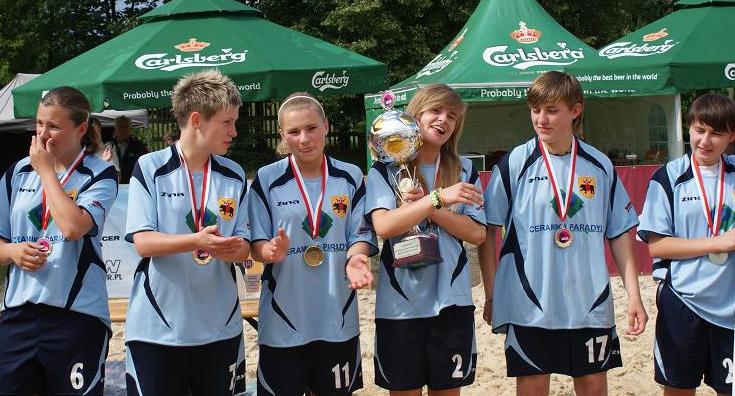 ZDOBYWCY TYTUŁÓW OGÓLNOPOLSKICH W BEACH SOCCER 2009 VII MISTRZ POLSKI ENERGA BEACH SOCCER 2009 PFBS VII PUCHAR POLSKI ENERGA BEACH SOCCER 2009 PFBS HOTEL CONTINENTAL KRYNICA MORSKA