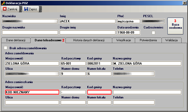 Program w sposób intuicyjny pokazuje dana które należy poprawić. Zaznaczane są one na czerwoną ramką. Widać do na poniższym ekranie po wybraniu zakładki Dane teleadresowe (2).