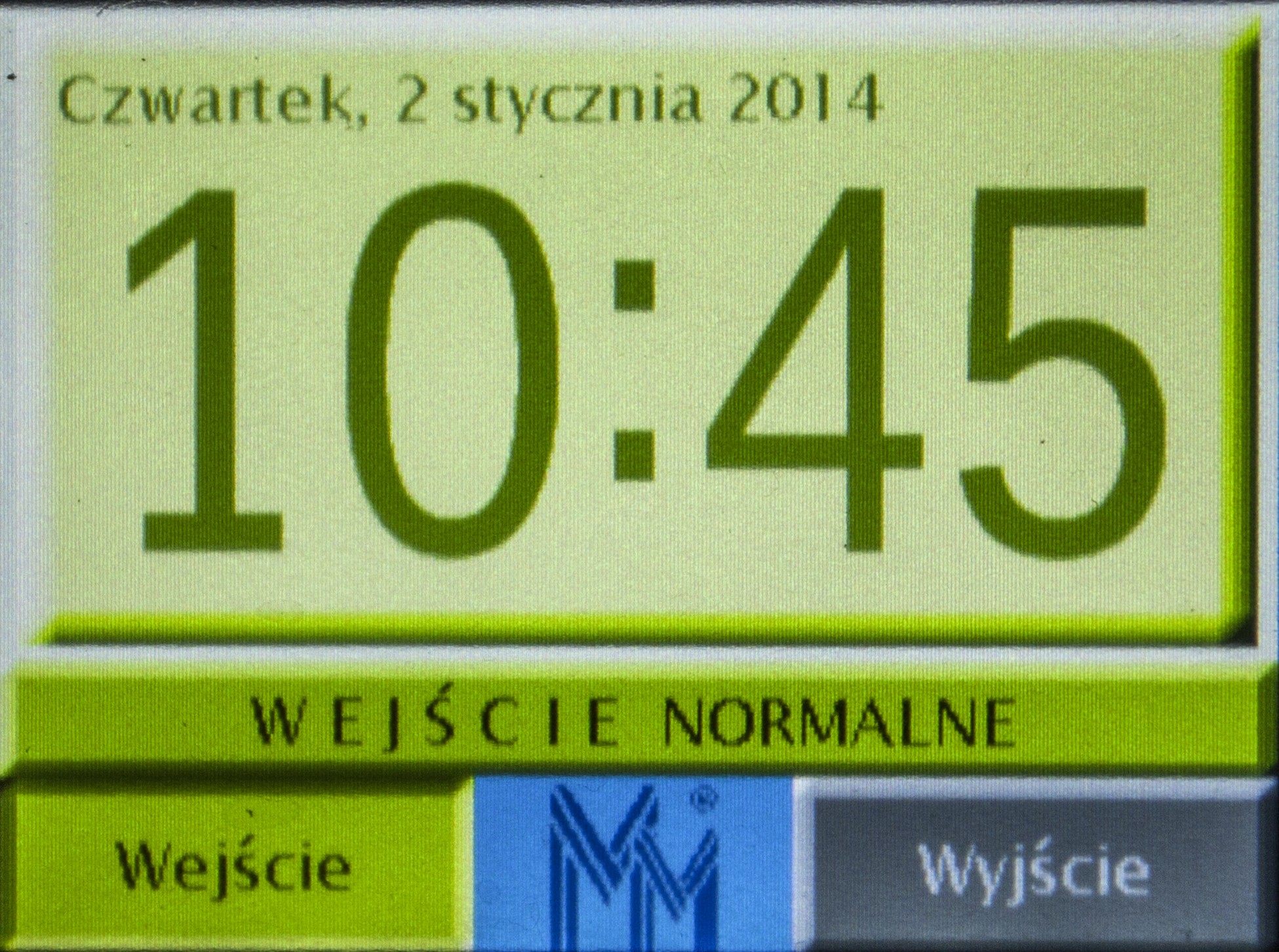 3. Instalacja Klawisz End powoduje wyjście z menu instalatora i przełącza rejestrator w stan normalnej pracy. 4.