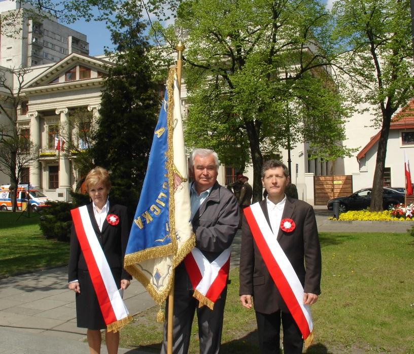 OPIEKA NAD SZTANDAREM Opiekę nad sztandarem sprawuje Prezes Zarządu Diecezjalnego Instytutu Akcji Katolickiej Archidiecezji Łódzkiej. Sztandar przechowywany jest w przeznaczonej do tego celu witrynie.