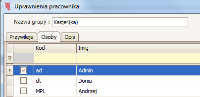 Otwarta lista zawiera już 3 predefiniowane grupy: Administrator, Kasjer, Magazynier.